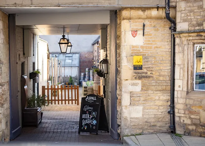 The Bull And Swan